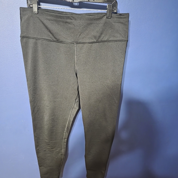 90 Degree By Reflex Interlink High Waist Pocket Capri Leggings Yoga Pants Medium - Picture 1 of 5